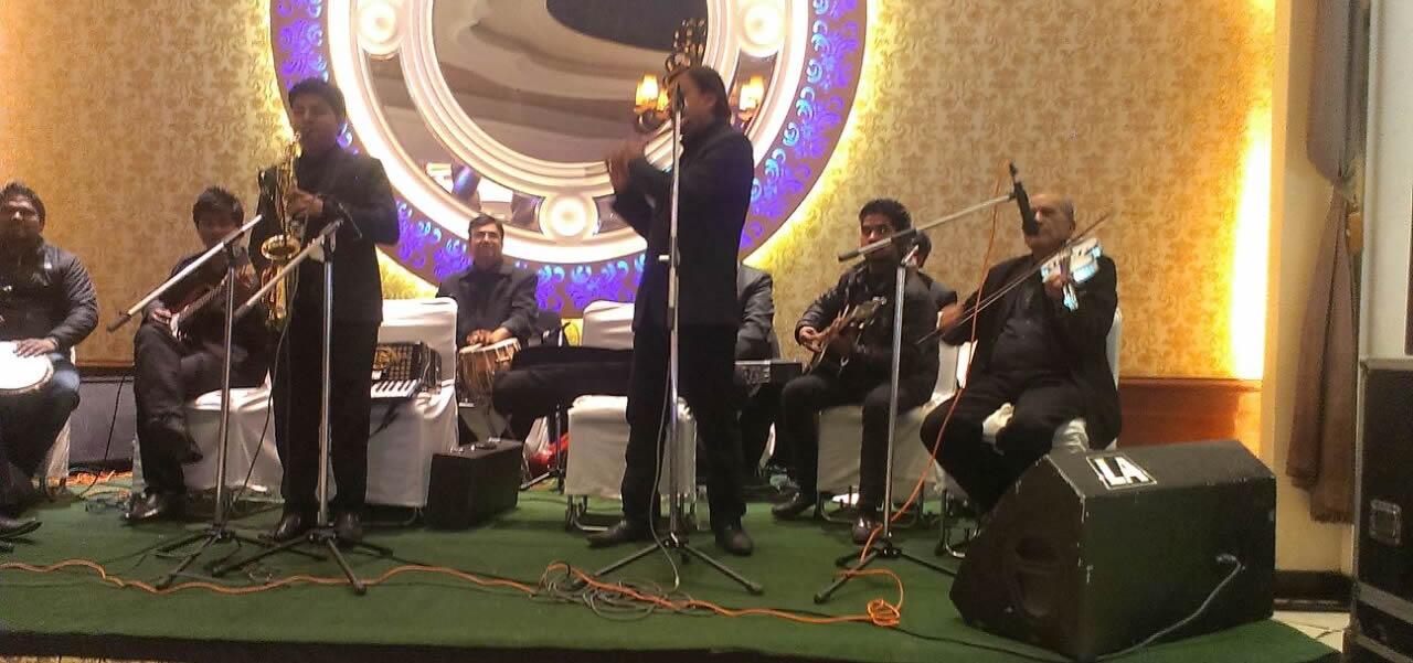famous instrumental band ras al khaimah uae