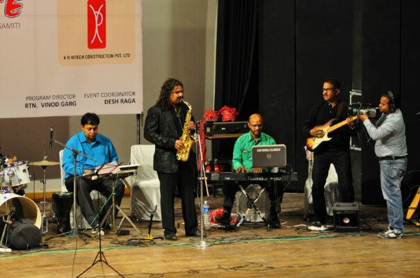live instrumental band ras al khaimah uae